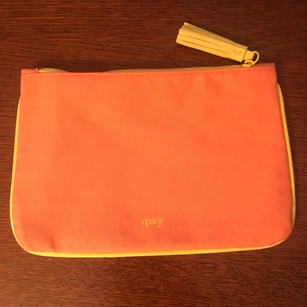 💕 3/$6 Ipsy makeup bag